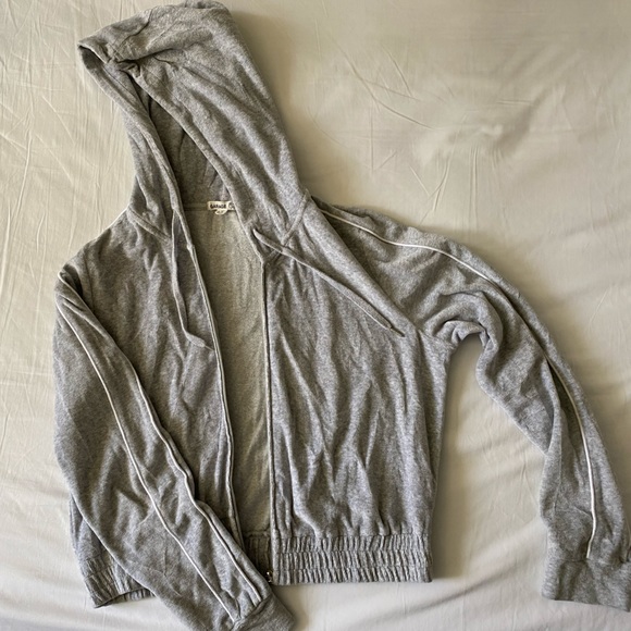 GARAGE grey velvet zip-up, size large women’s, perfect condition. Cropped - Picture 2 of 4